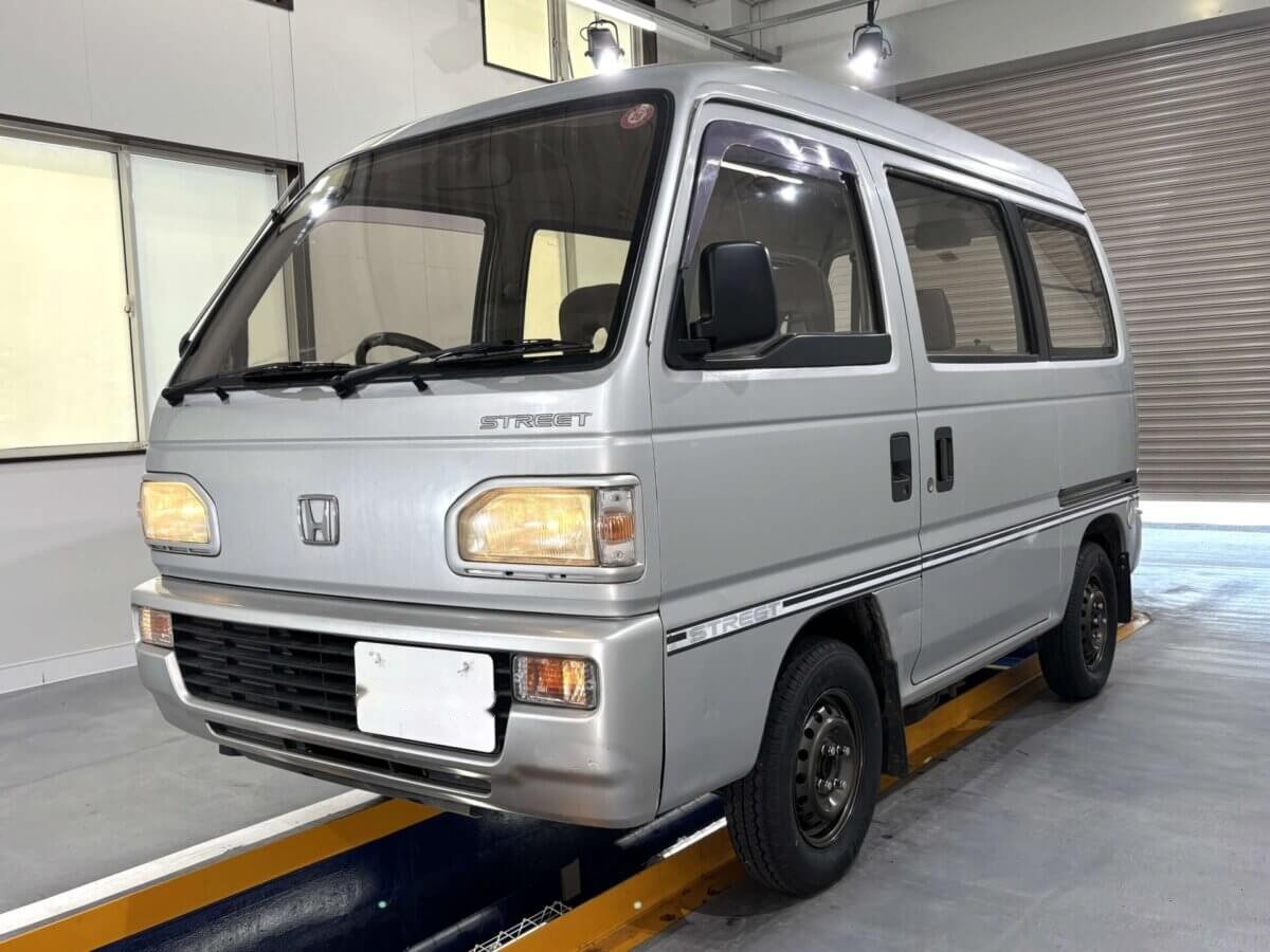 1990 Honda Acty Van (HDAV1032356R0806)