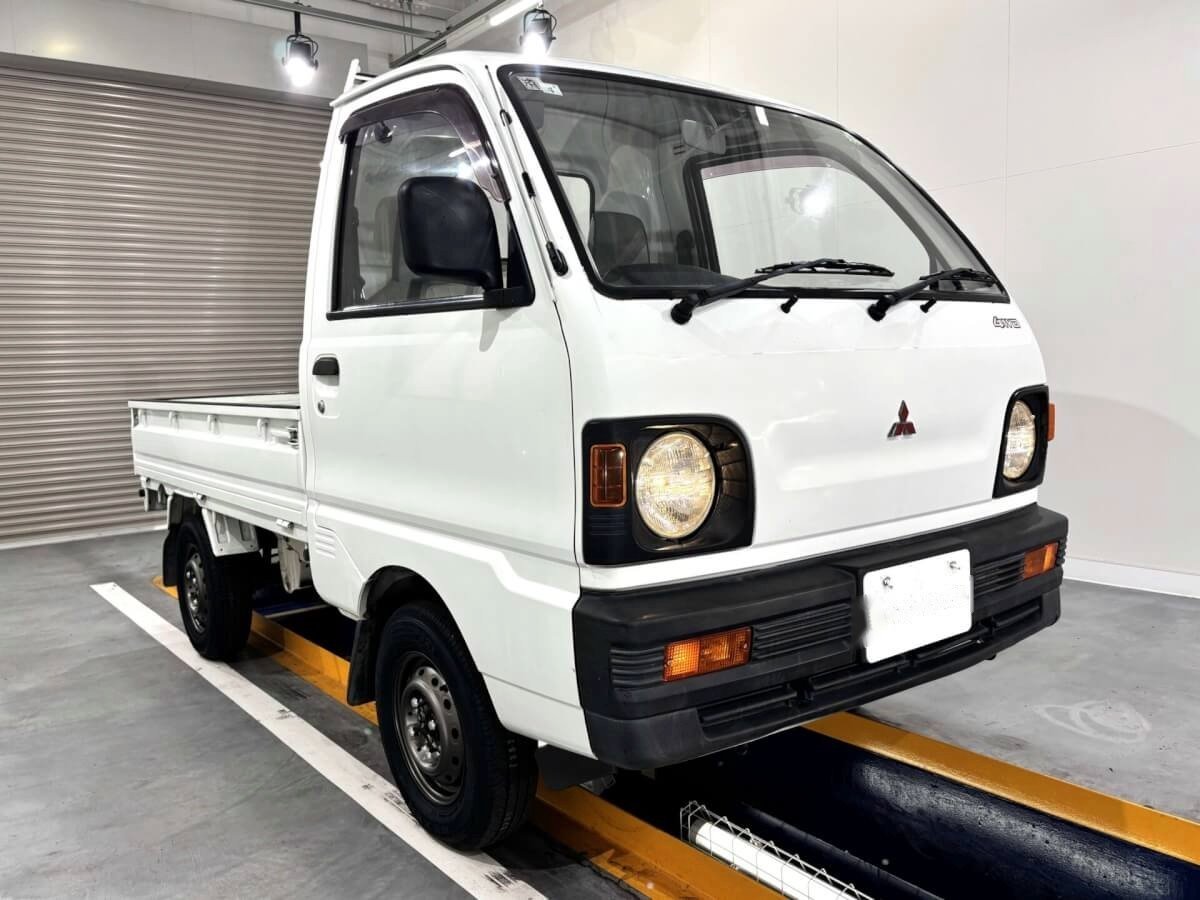 1991 Mitsubishi Minicab Truck (MBMT0031448R0807)