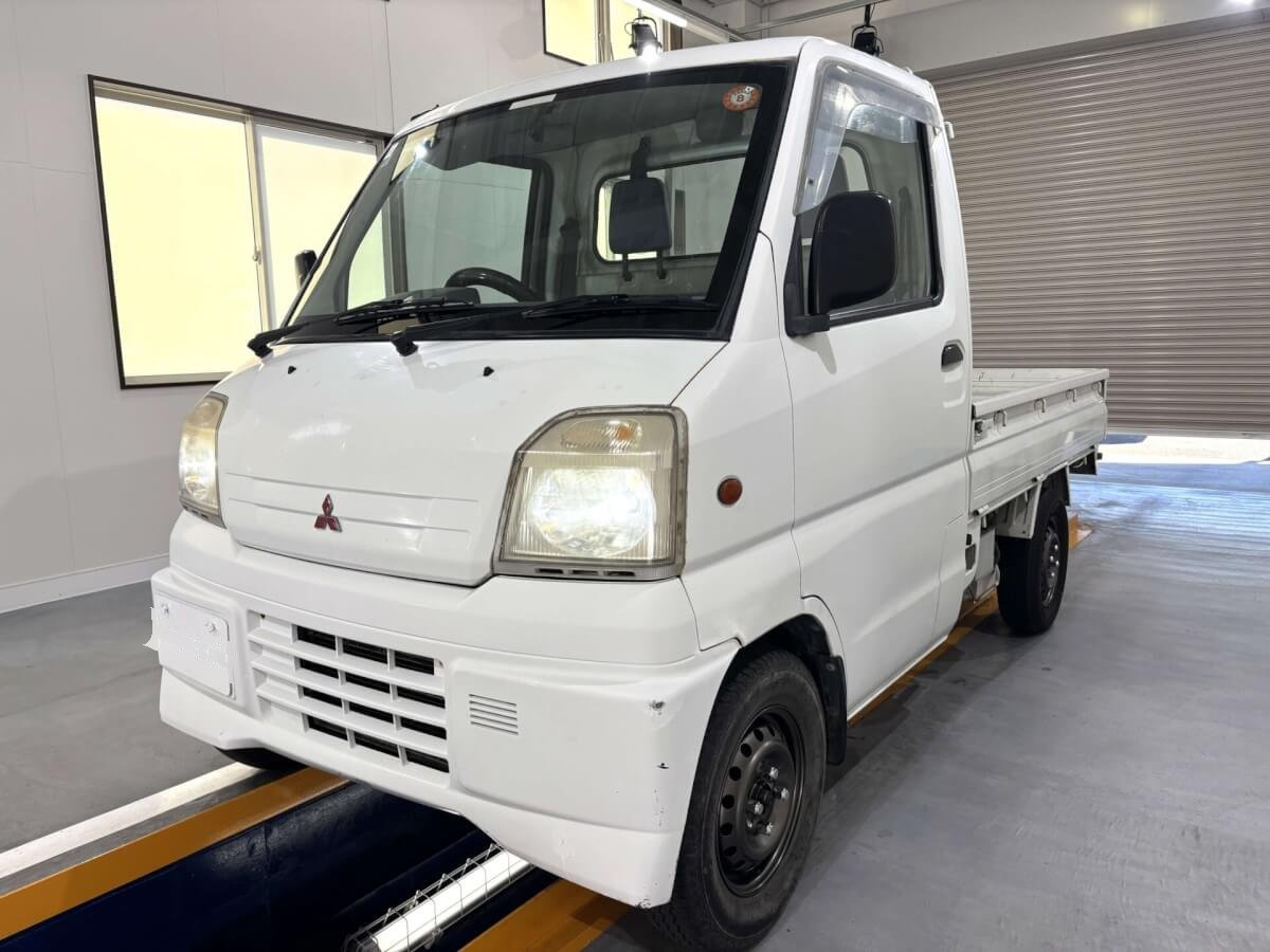 1999 Mitsubishi Minicab Truck (MBMT0110907R0710)