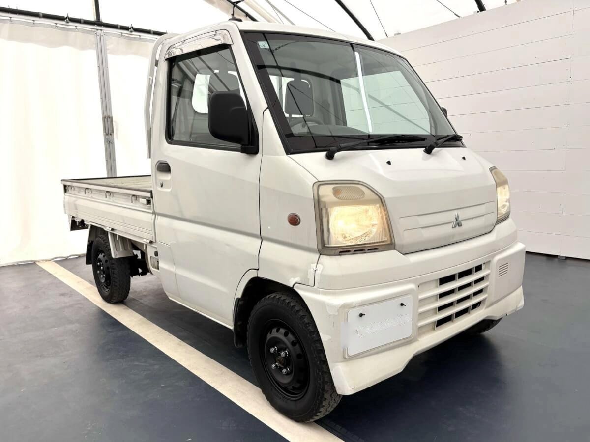 2000 Mitsubishi Minicab Truck (MBMT0207031R0806)
