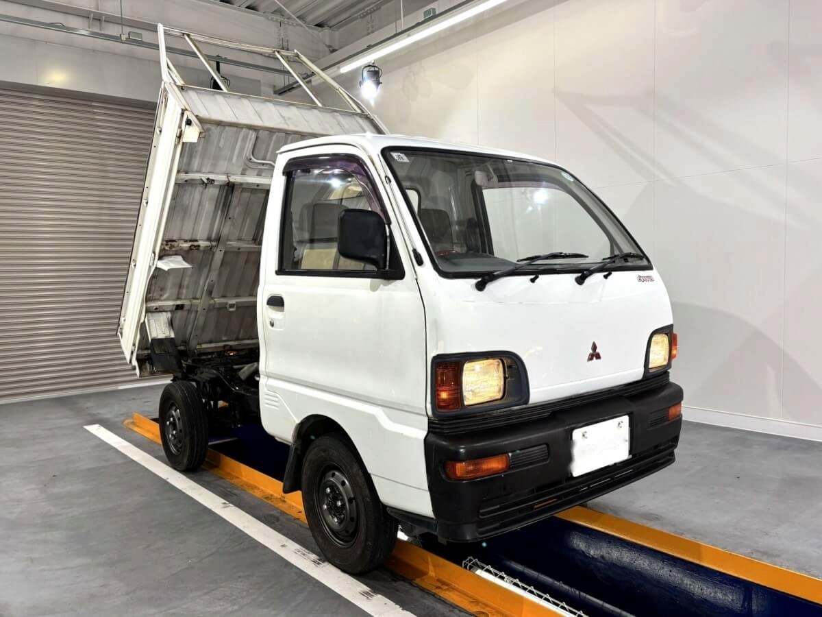 1995 Mitsubishi Minicab Dump (MBMT0313649R0808)