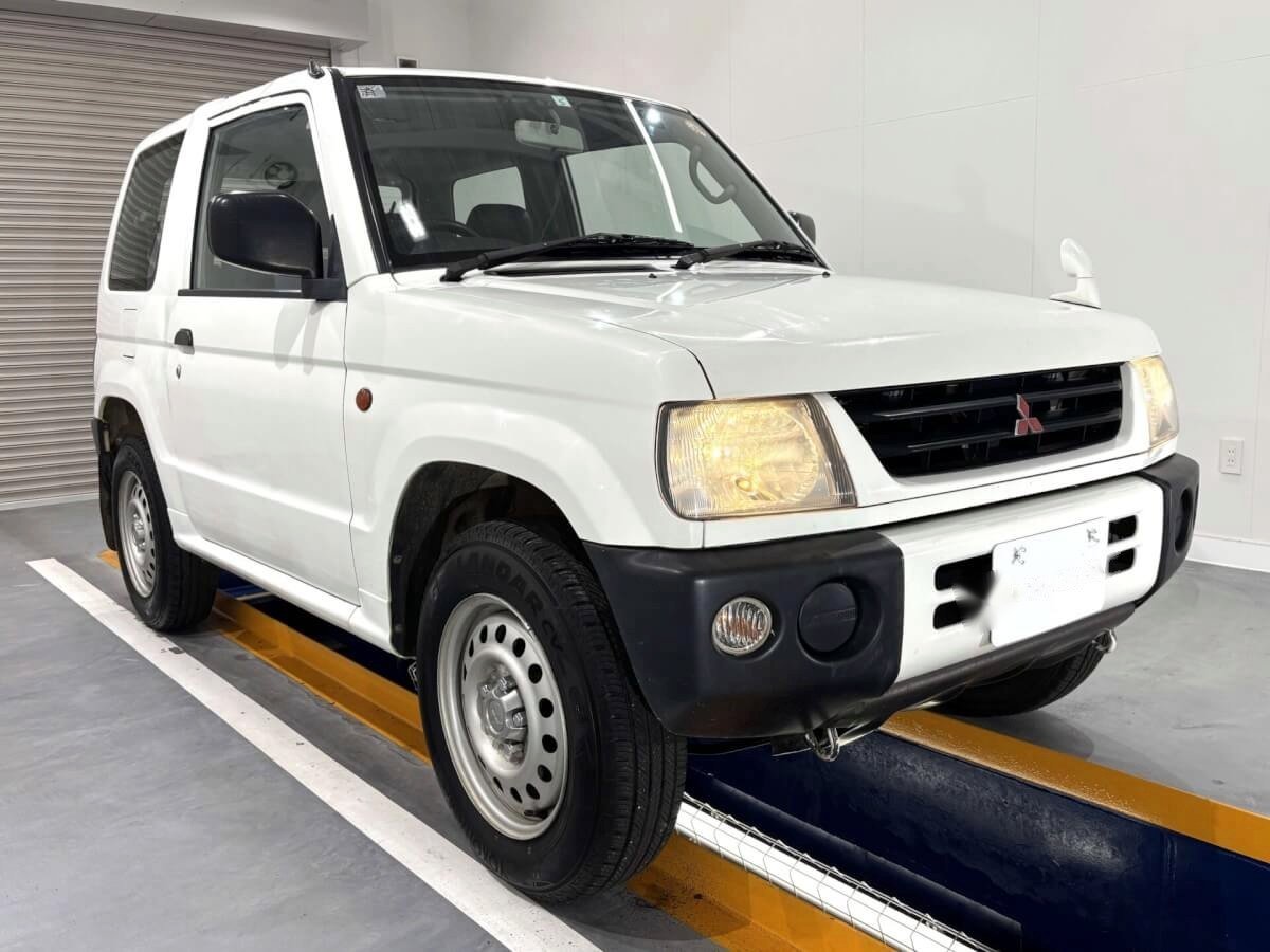 1999 Mitsubishi Pajero Mini (MBPM0029057R0807)