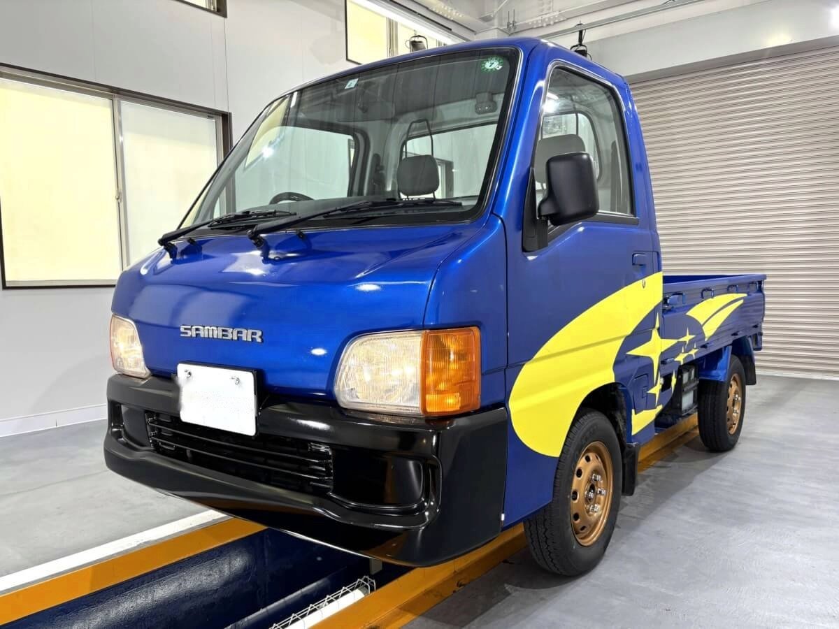 Apr. 2001 Subaru Sambar Truck (SBST098569R0805)
