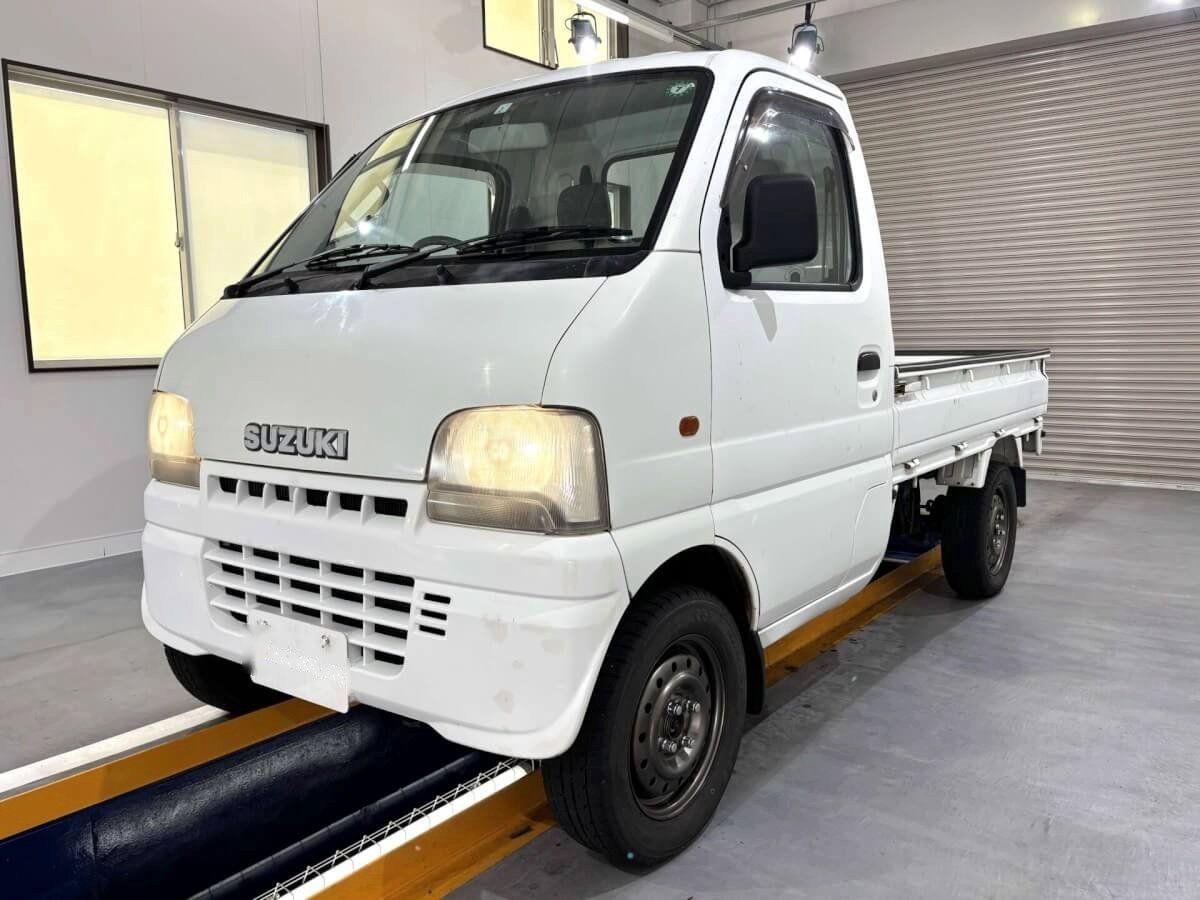 Jan. 2001 Suzuki Carry Truck (SZCT243354R0807)