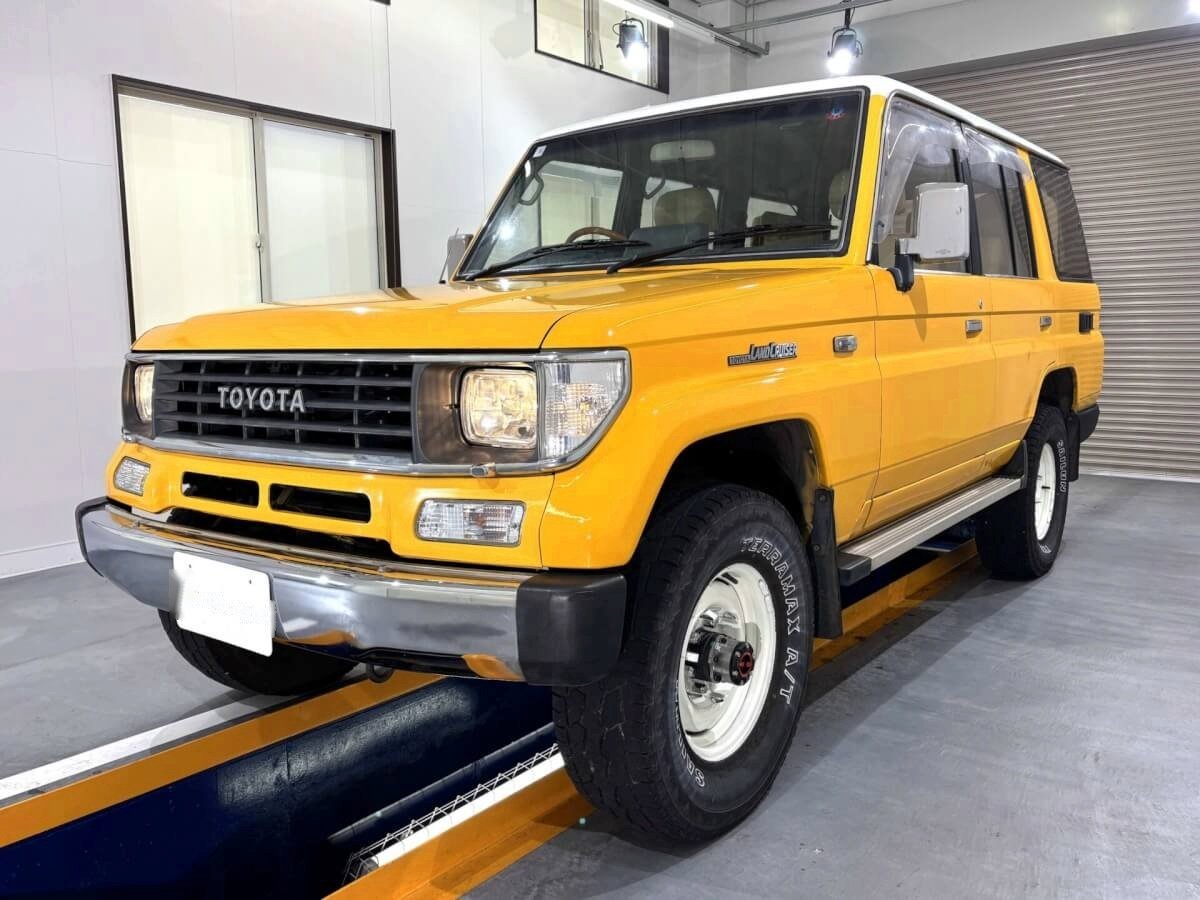Dec. 1991 Toyota Land Cruiser Prado (TYLC0024148R0806)