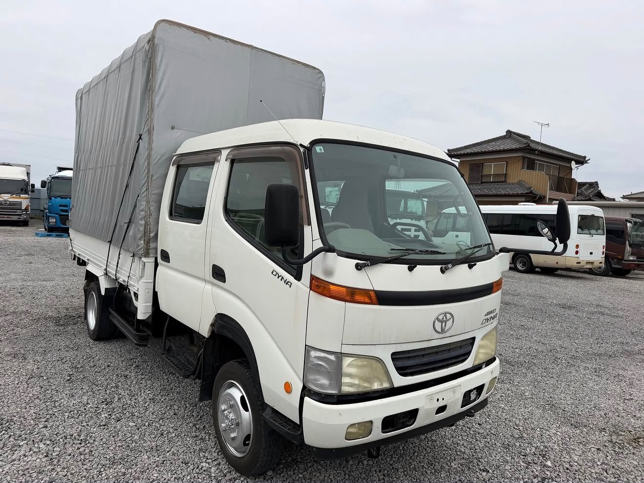 WhatsApp Image 2026-09-28 at 22.07.22 1999 Toyota Dyna Double Cab High Roof 4WD - Image 1
