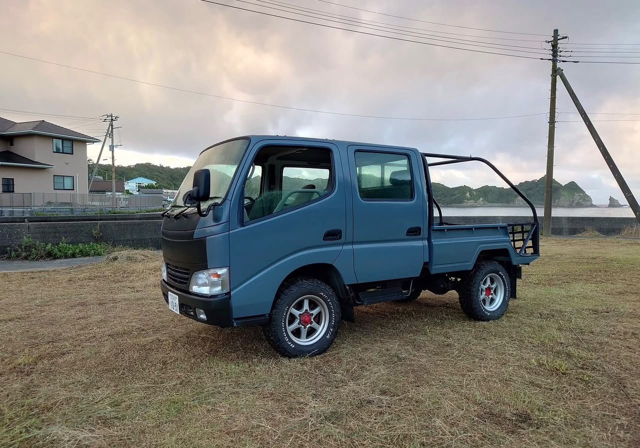 WhatsApp Image 2026-10-02 at 13.57.08 (1) 2006 Toyota Toyoace Double Cab 4WD - Image 1