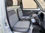 1993 Mitsubishi HiJet - Image 8