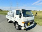 1993 TOYOTA HIACE FUEL TANKER LH85 - Image 5